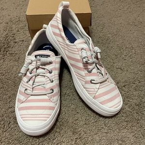 Sperry Topsiders